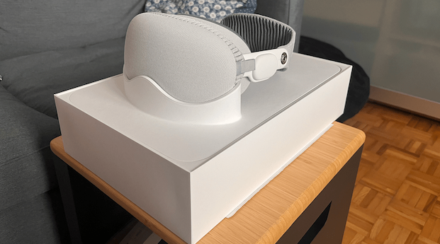 Apple Vision Pro VR headset 256GB